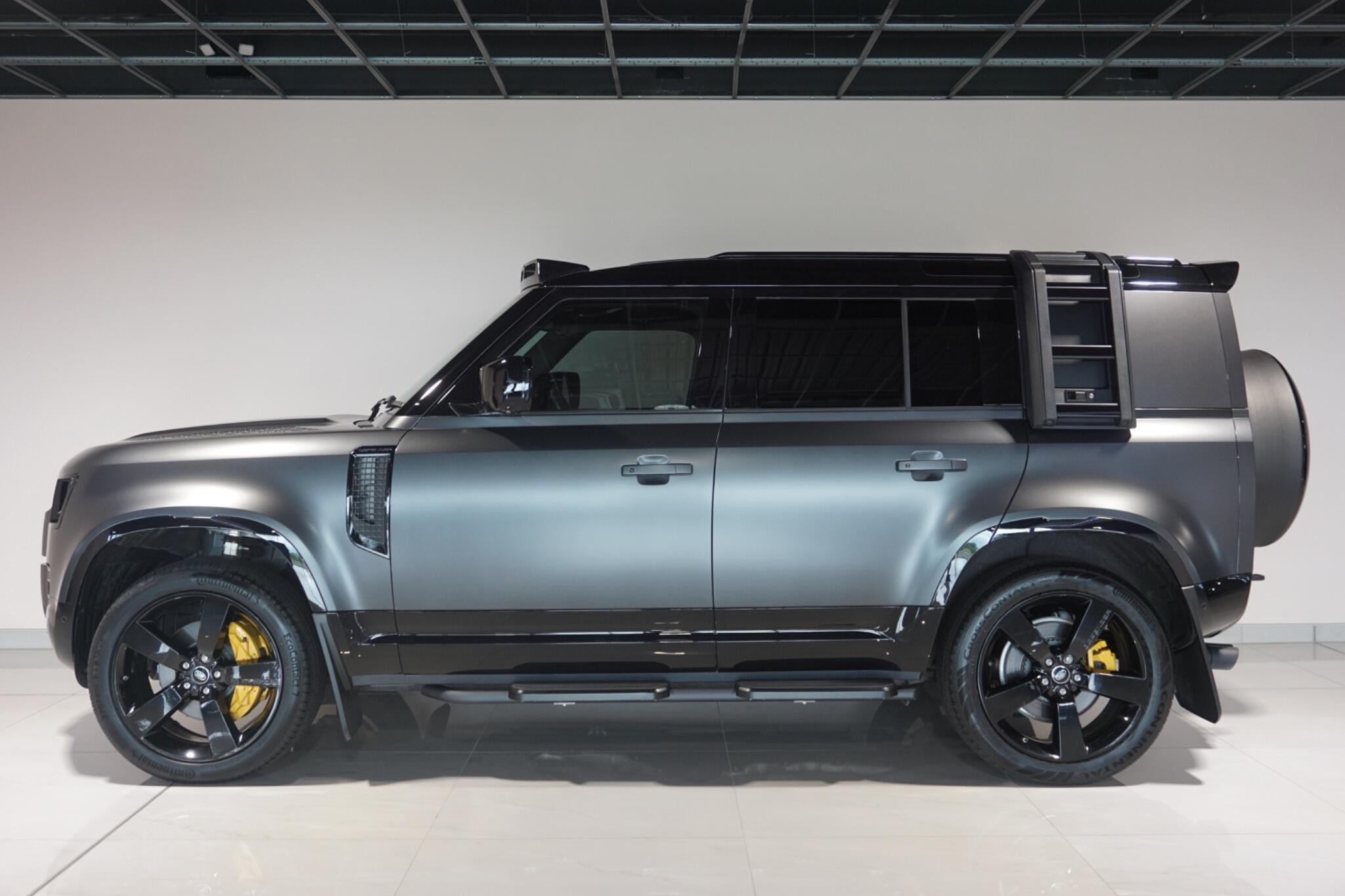 Land Rover Defender 110 3.0 D350 MHEV X-Dynamic HSE Hard Top SUV 5dr Diesel Auto 4WD MWB Euro 6 (s/s) (350 ps)